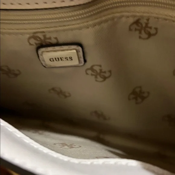 Guess crossbody bags BOGO - Picture 6 of 10